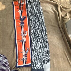 Chic Horse Print Scarf in Vibrant Orange and Classic Gray